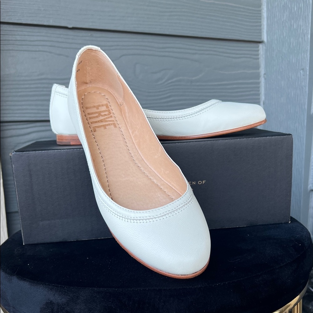 Frye Carson Ballet flats